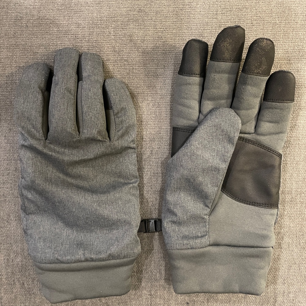Uniqlo HeatTech gloves